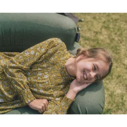 Outwell Laze Inflatable Chair Set -Outdoor Camping Discount 470422 laze inflatable set feature photo6